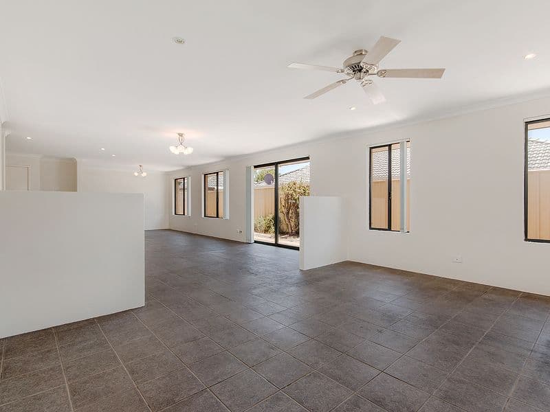 29 Araluen Crescent, Bertram WA 6167, Bertram - Thumbnail 2