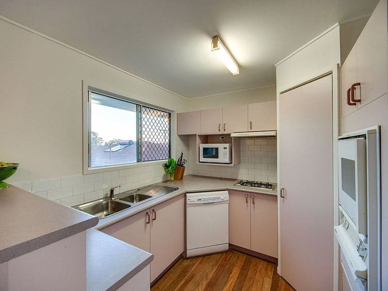 2 Wirlpana Avenue, Ferny Hills - Thumbnail 4