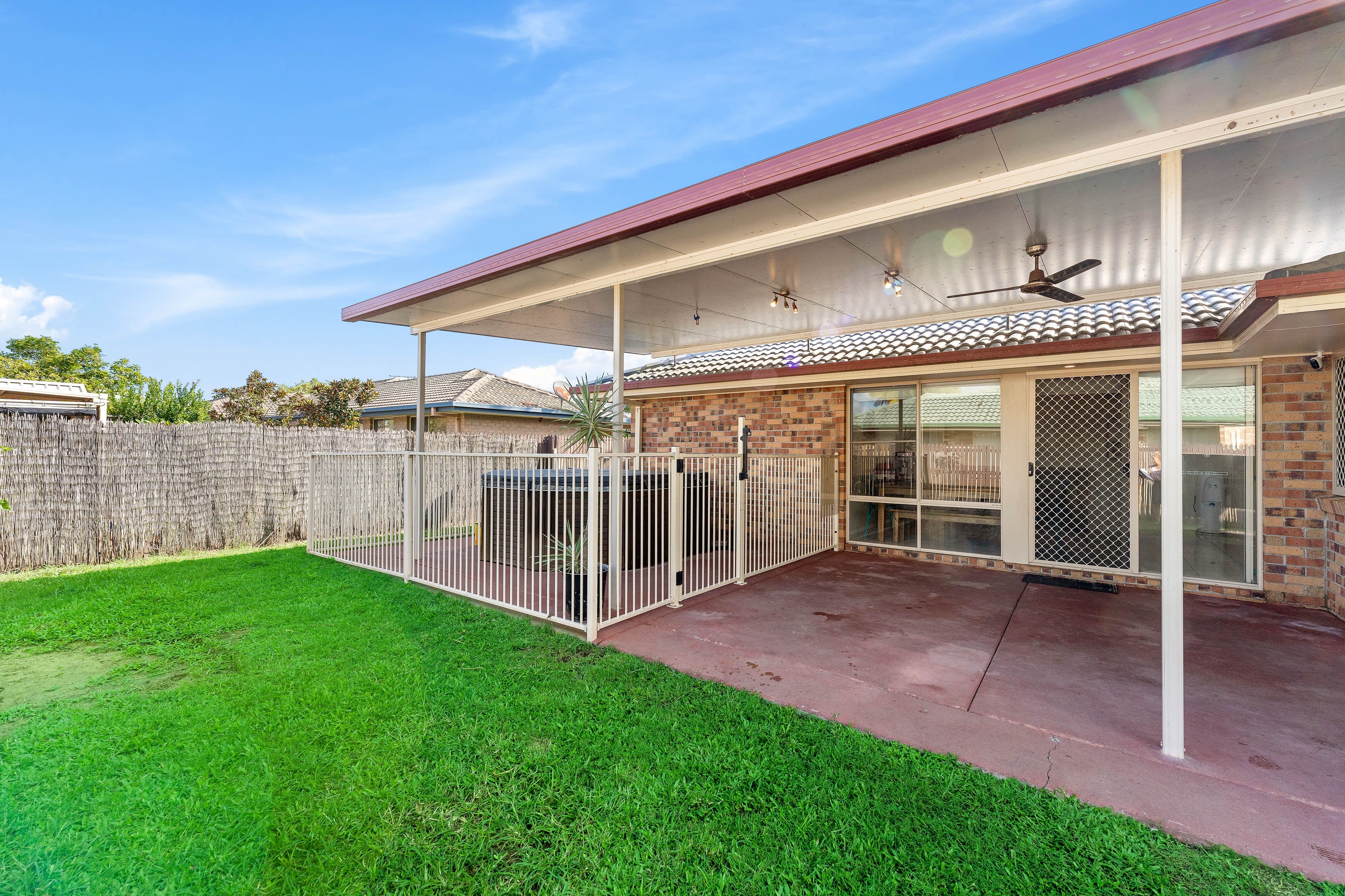 11 Gleneagles Avenue, Cornubia QLD 4130, Cornubia - Thumbnail 2