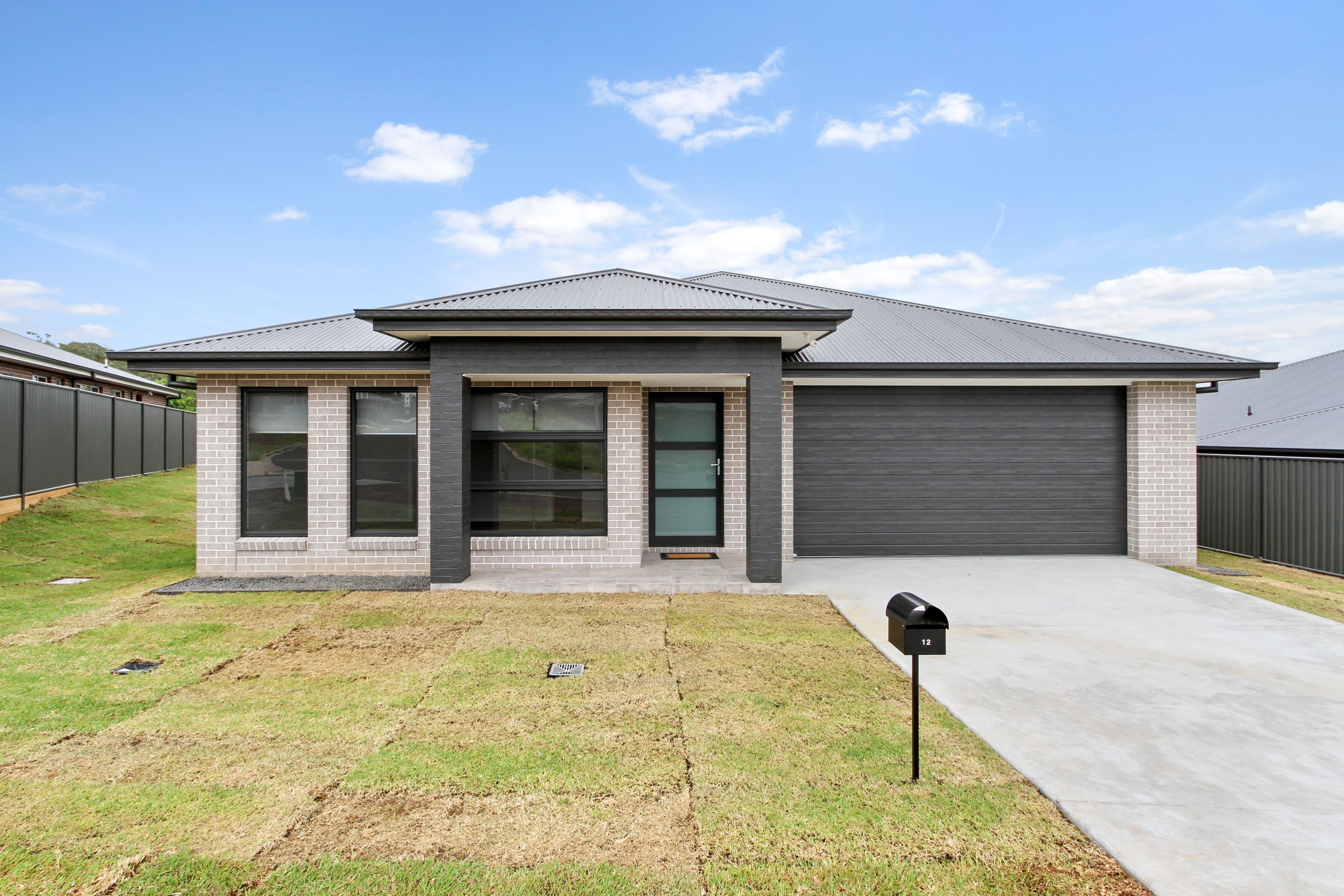 12 Sherborne Street, Tamworth NSW 2340, Tamworth - Image 1