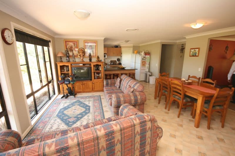 14 Grevillia Drive, WATERVIEW HEIGHTS NSW 2460, Waterview Heights - Thumbnail 3