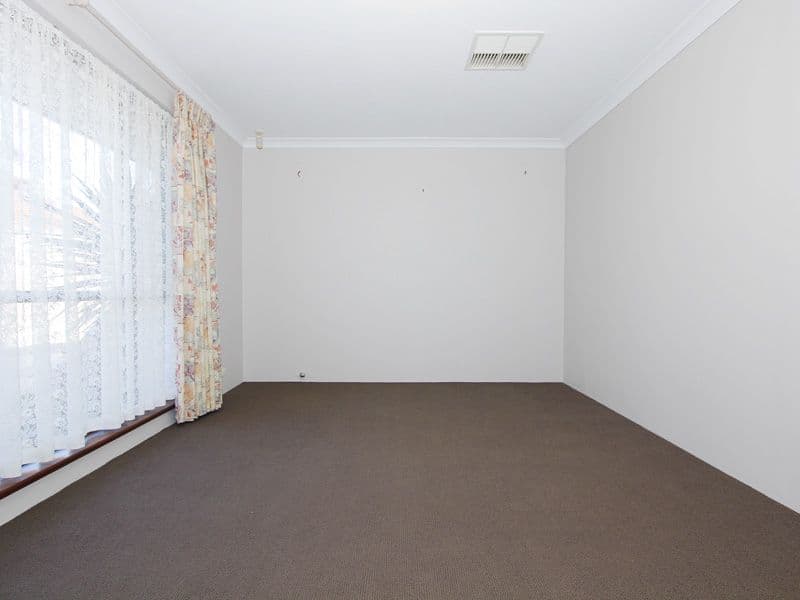 6 Magnolia Close, BALLAJURA WA 6066, Ballajura - Thumbnail 4