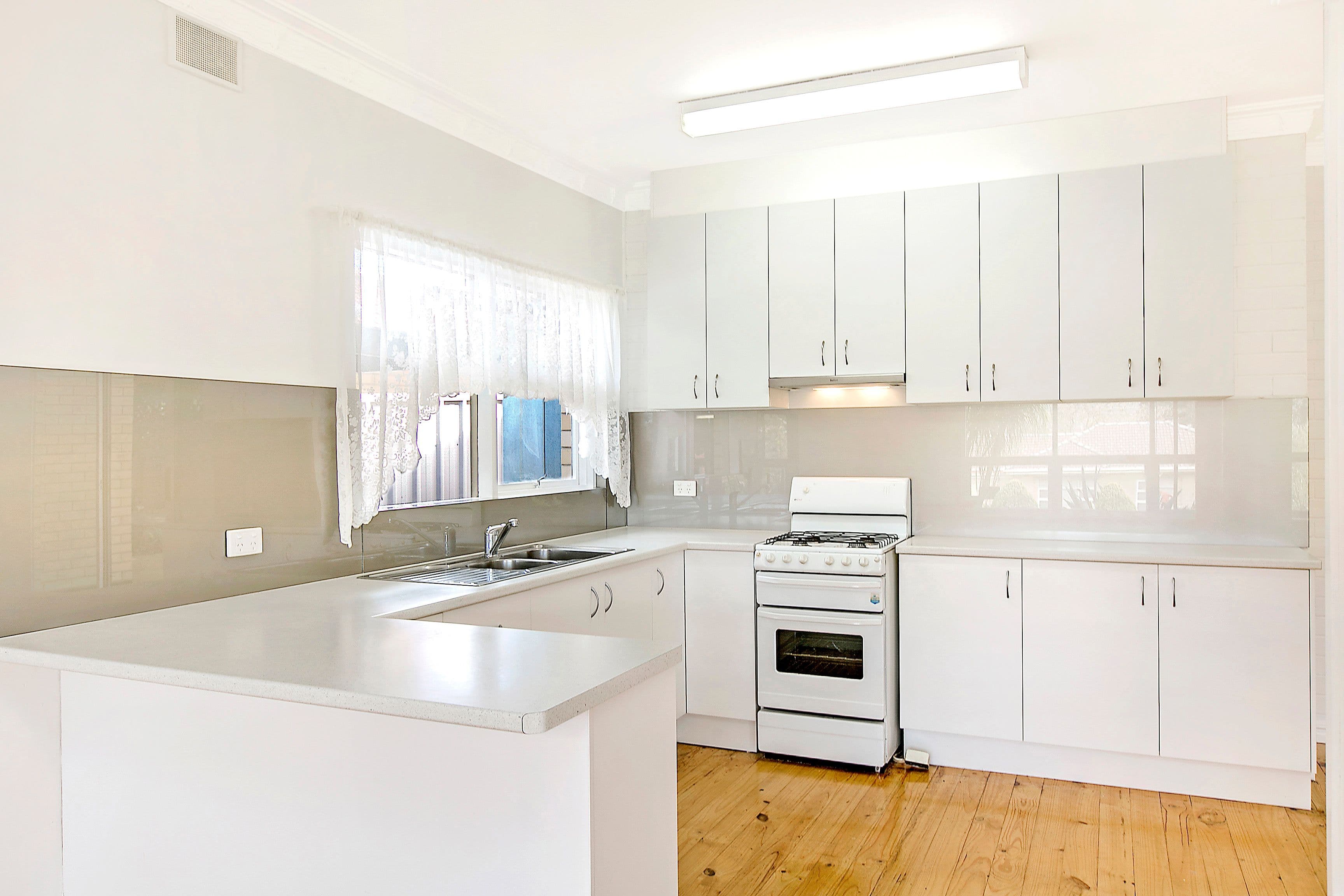 15 Ian Street, Morphett Vale SA 5162, Morphett Vale - Thumbnail 6