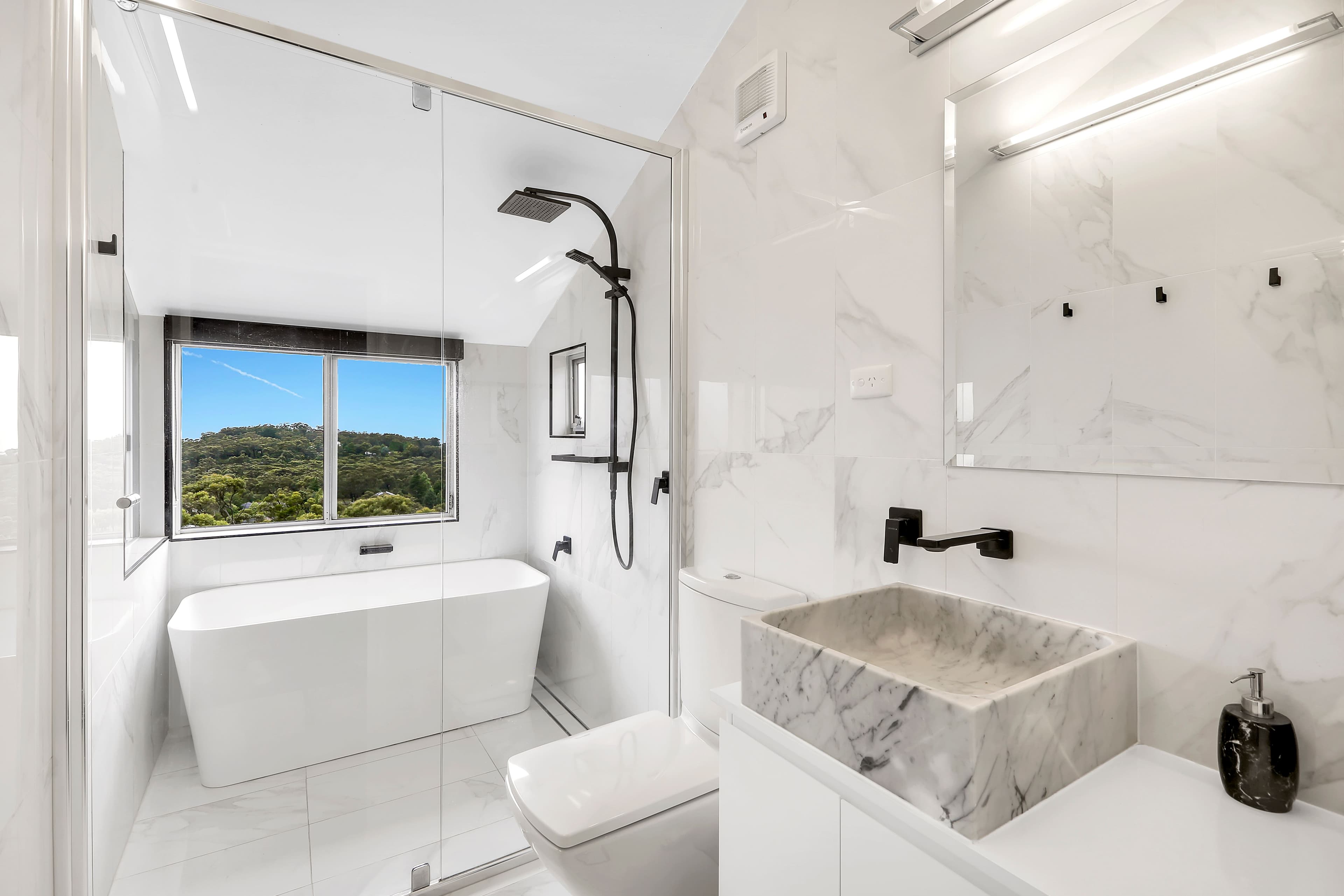 15 Cliff View Road, Leura - Thumbnail 4