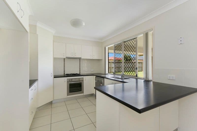 17 Usher Boulevard, Beerwah QLD 4519, Beerwah - Thumbnail 4