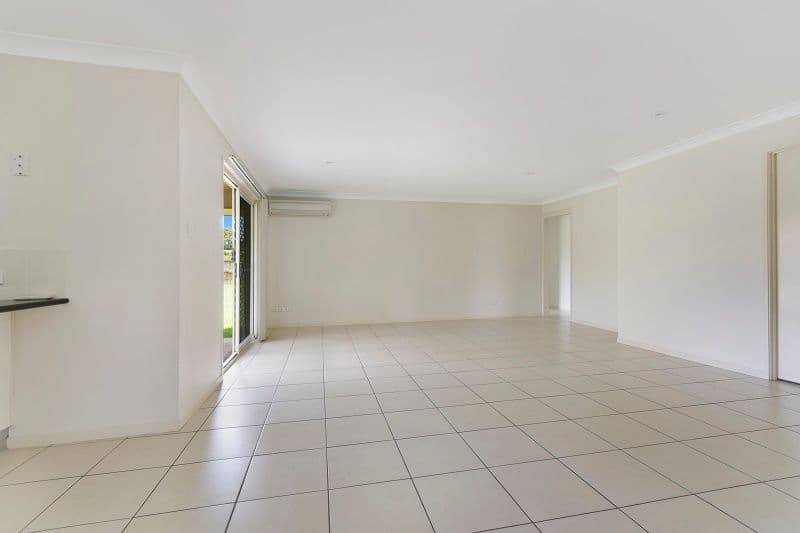 17 Usher Boulevard, Beerwah QLD 4519, Beerwah - Thumbnail 5