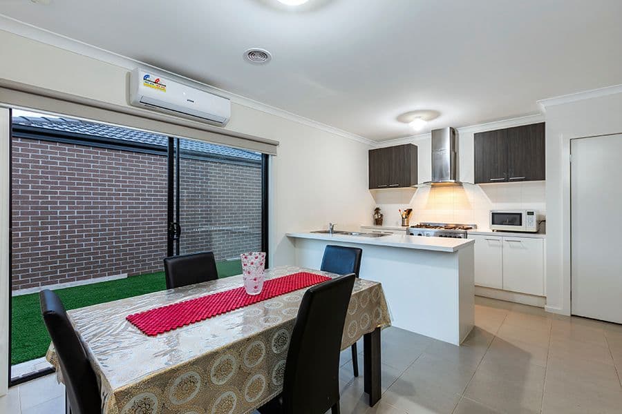 72 Hammersmith Road, Wyndham Vale VIC 3024, Wyndham Vale - Thumbnail 5