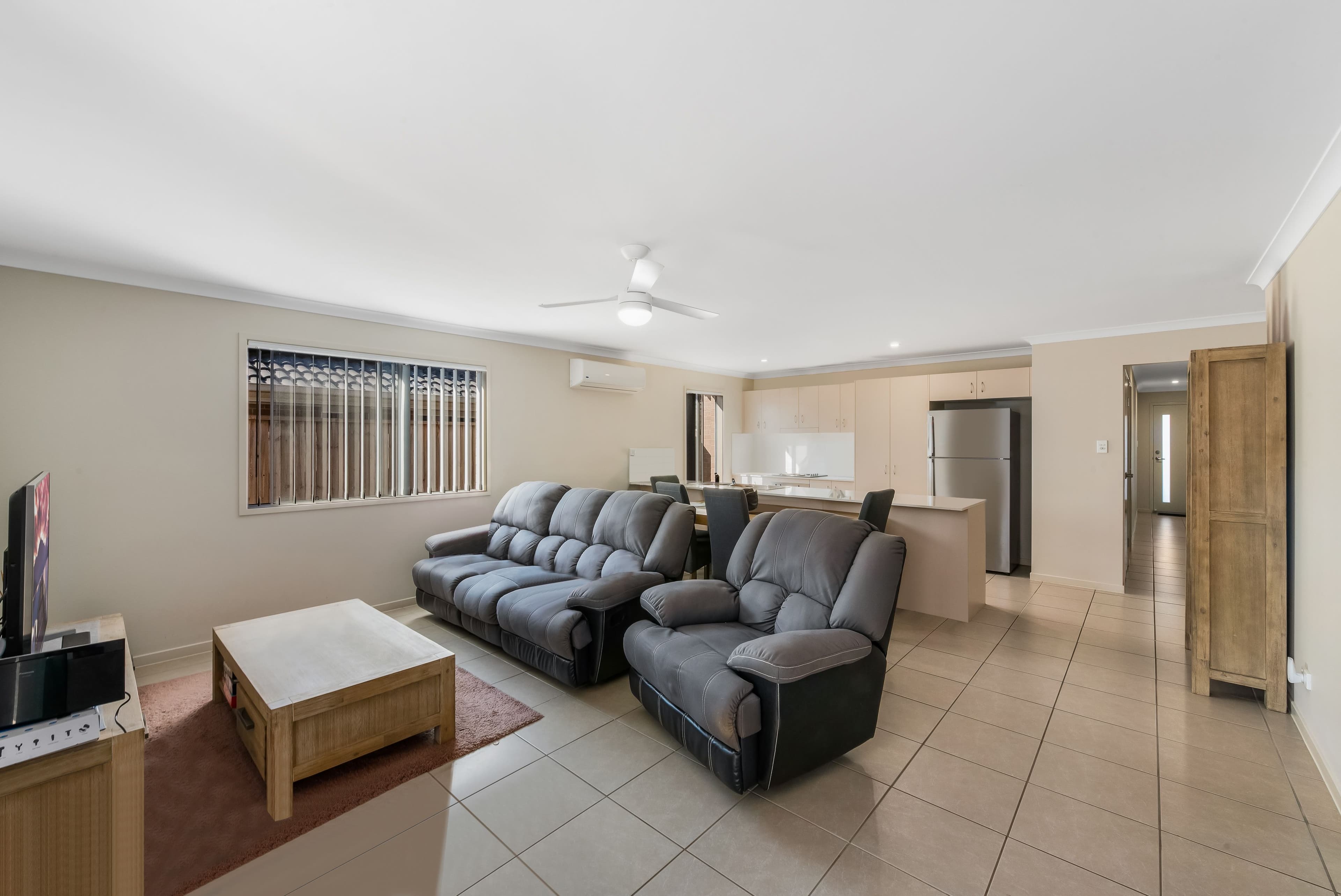 17 Macmillan Loop, Belivah QLD 4207, Belivah - Thumbnail 5