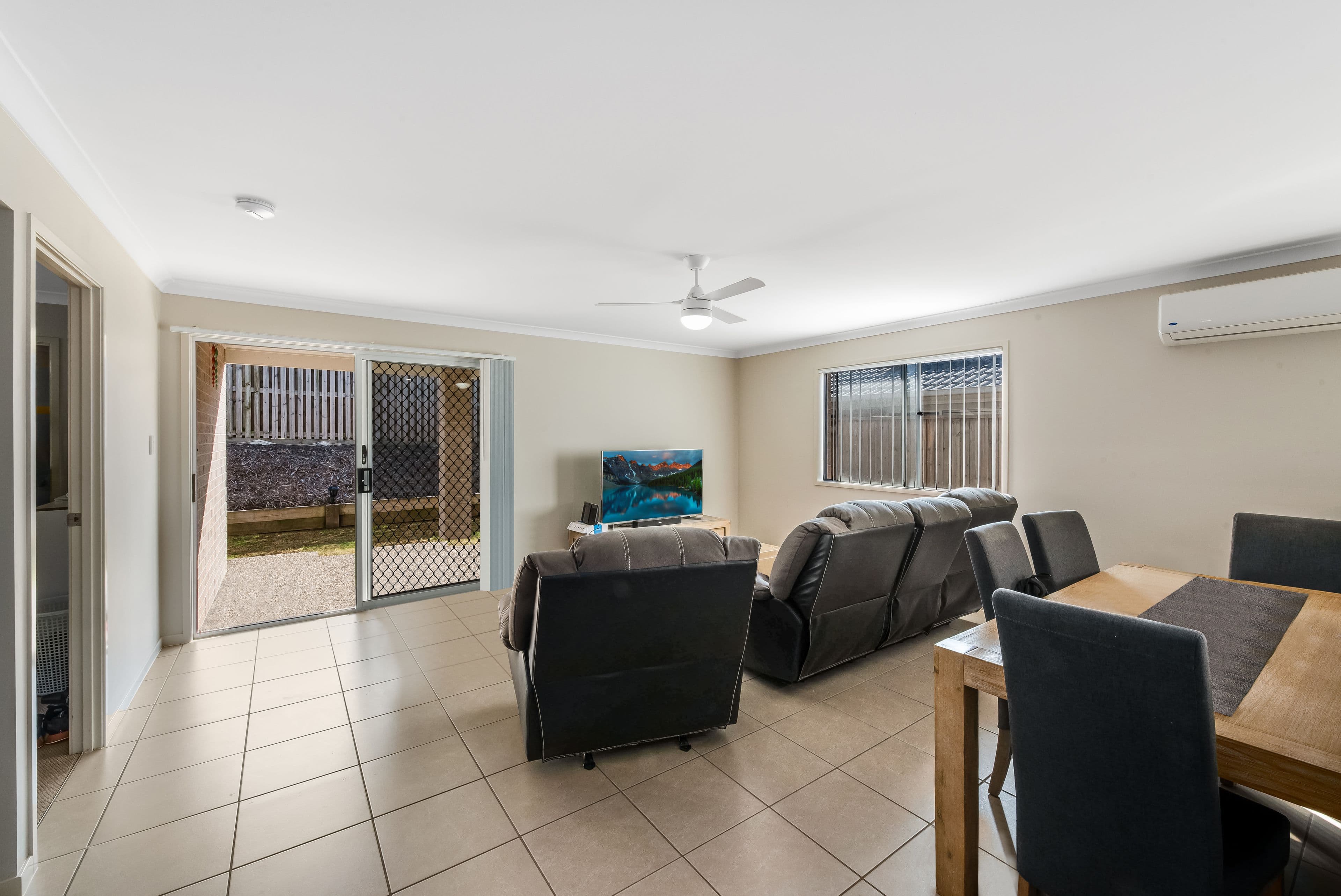 17 Macmillan Loop, Belivah QLD 4207, Belivah - Thumbnail 6