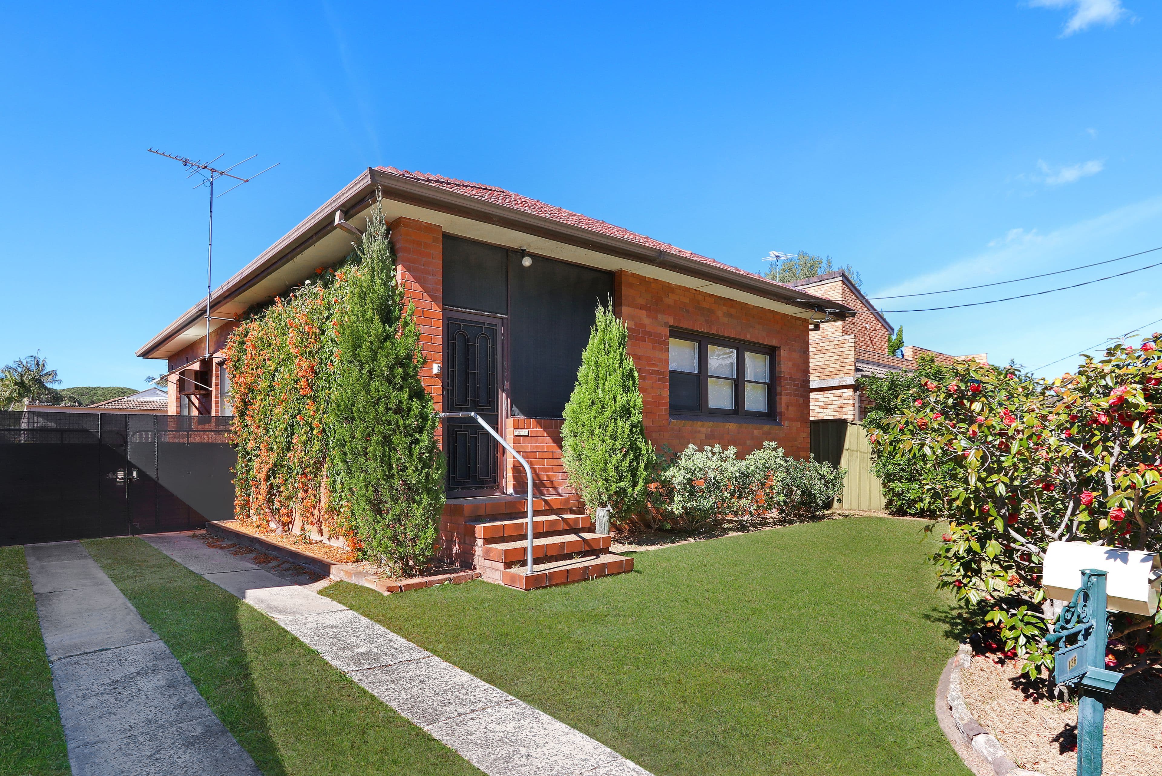 136 Alfred Street, Sans Souci - Image 1
