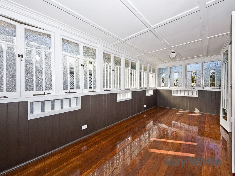 7 The Crescent, ASHGROVE QLD 4060, Ashgrove - Thumbnail 3