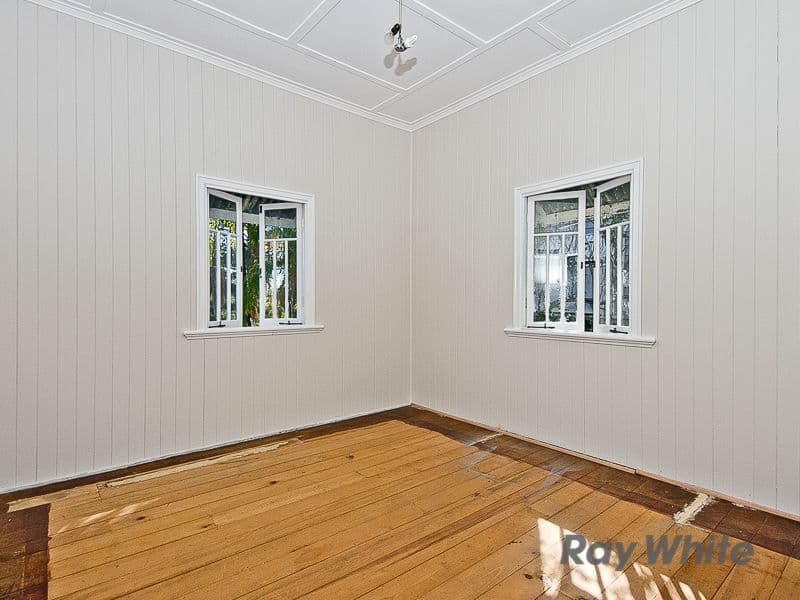 7 The Crescent, ASHGROVE QLD 4060, Ashgrove - Thumbnail 8