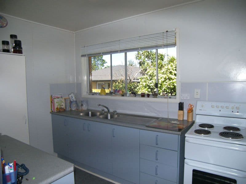 4 Dunsinane Street, BEAUDESERT QLD 4285, Beaudesert - Thumbnail 3