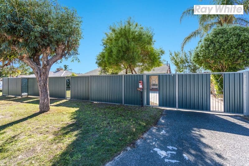 16 Elanora Road, Armadale WA 6112, Armadale - Thumbnail 2