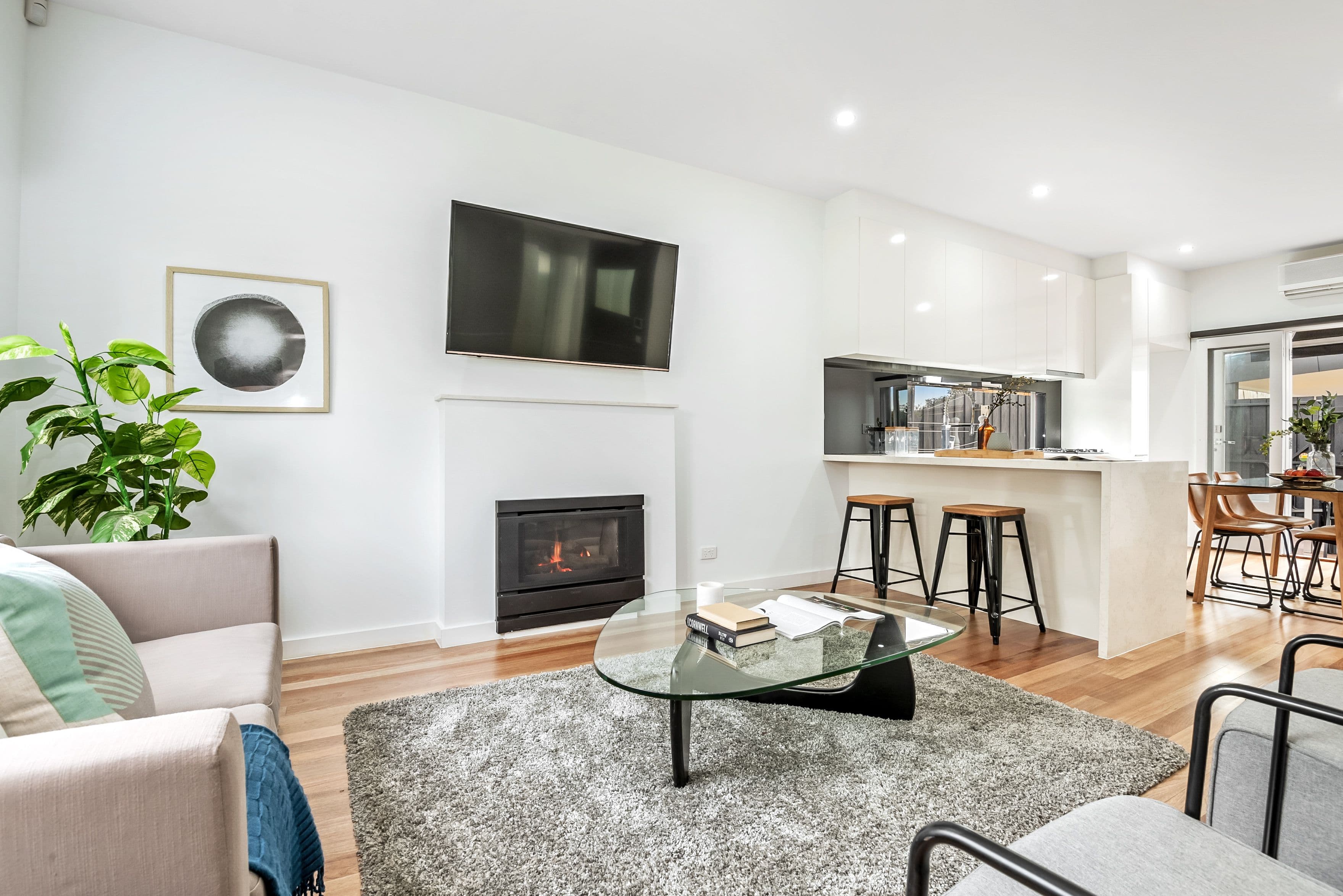 120 McMahon Road, Reservoir VIC 3073, Reservoir - Thumbnail 4