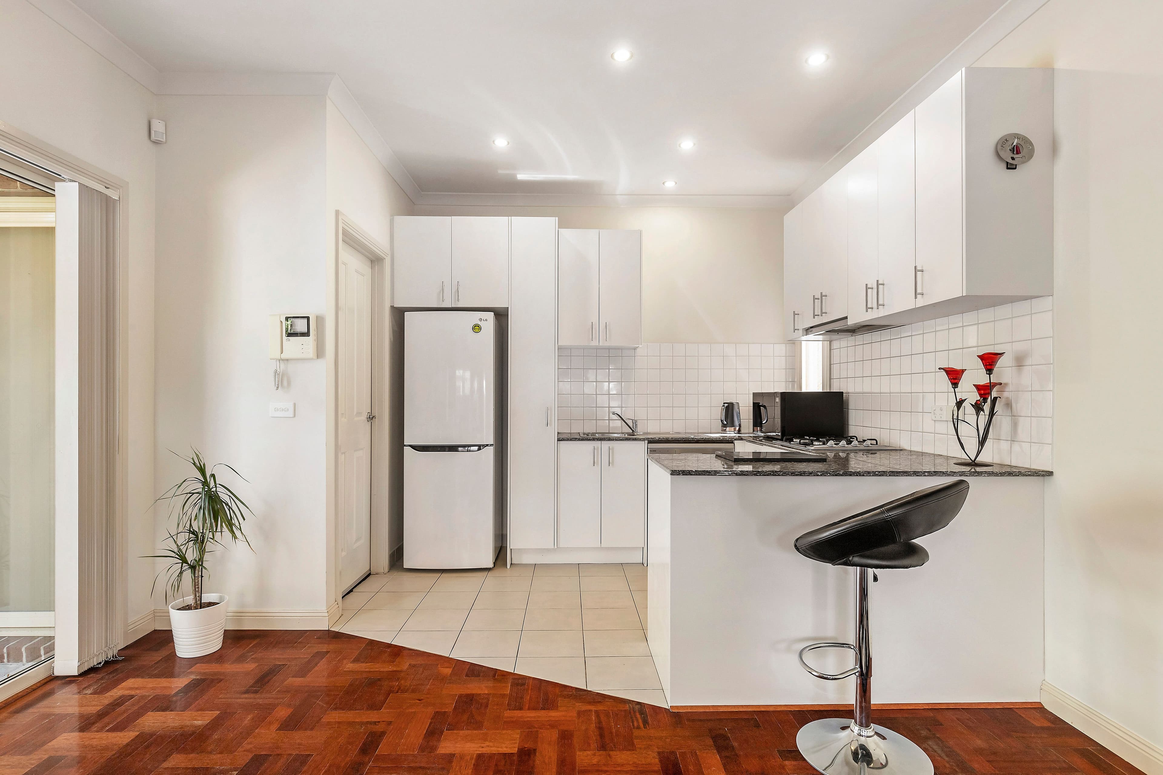 59 Wells Road, Seaford VIC 3198, Seaford - Thumbnail 4