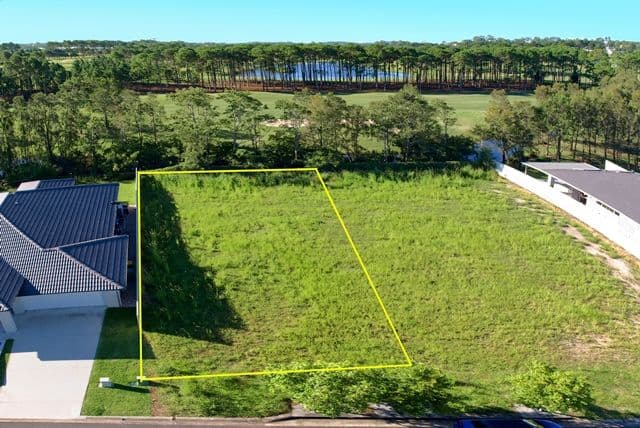 24 Rhodium Crescent, HOPE ISLAND QLD 4212, Hope Island - Image 1