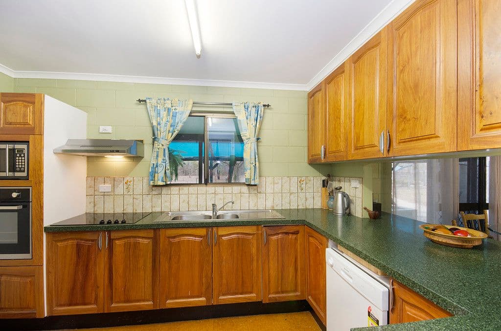 14 Bernborough Court, Kelso QLD 4815, Kelso - Thumbnail 3