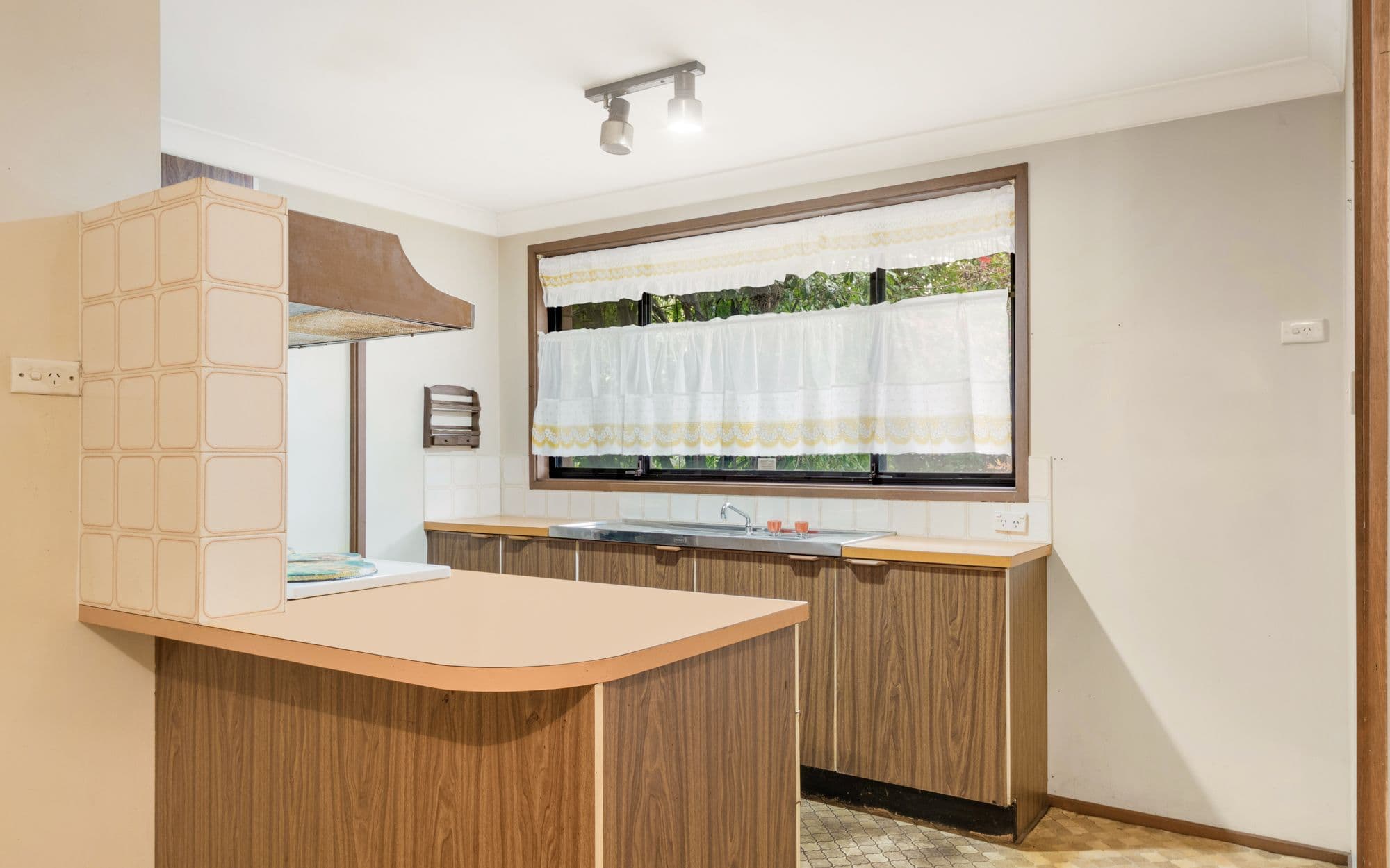 70 Stromeferry Crescent, St Andrews NSW 2566, St Andrews - Thumbnail 5