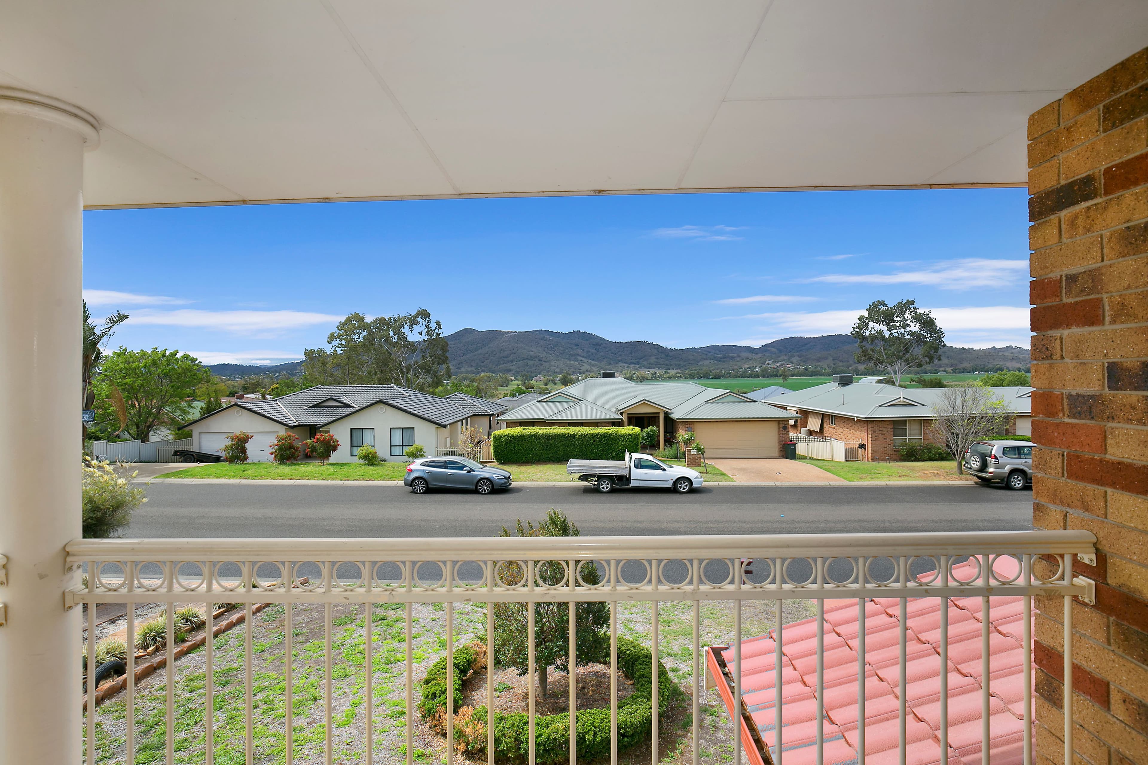 35 Peregrine Avenue, Tamworth NSW 2340, Tamworth - Thumbnail 2