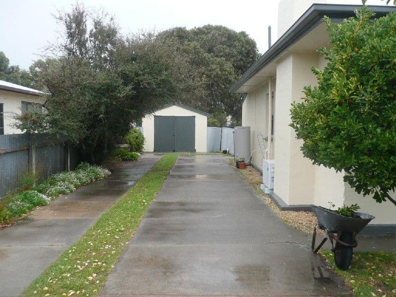 14 Strickland Street, KINGSTON SE SA 5275, Kingston Se - Thumbnail 2