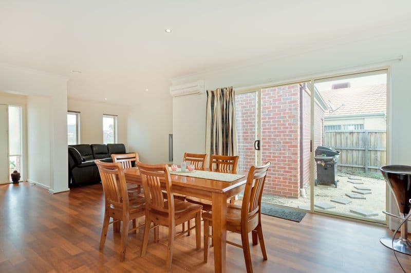 17 Nighthawk Boulevard, SOUTH MORANG VIC 3752, South Morang - Thumbnail 5