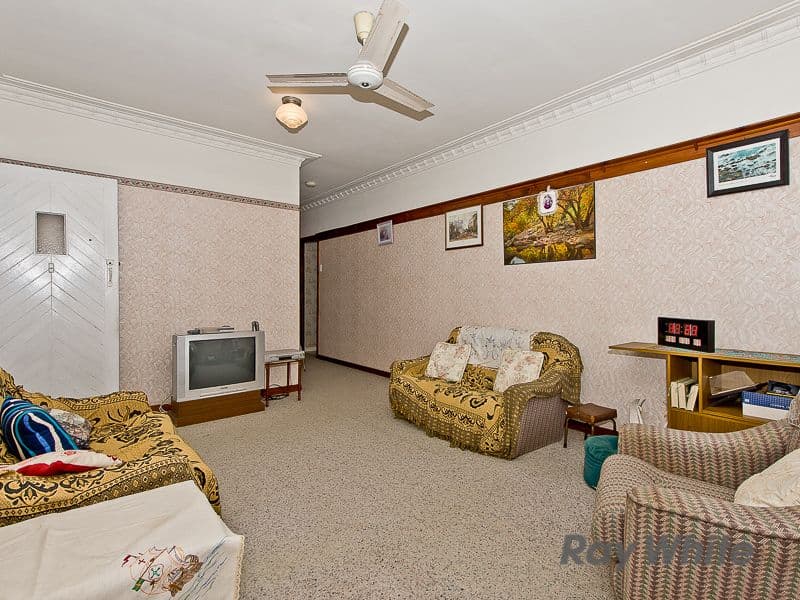 42 Innes Street, GEEBUNG QLD 4034, Geebung - Thumbnail 4