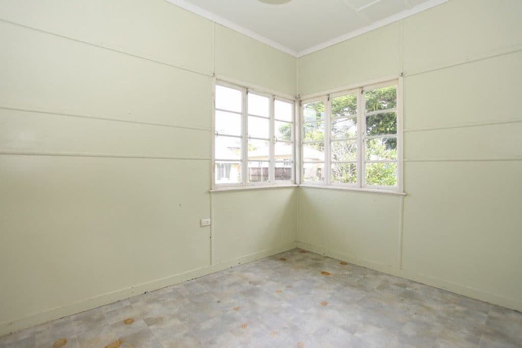 6 Forsyth Street, West Mackay QLD 4740, West Mackay - Thumbnail 4