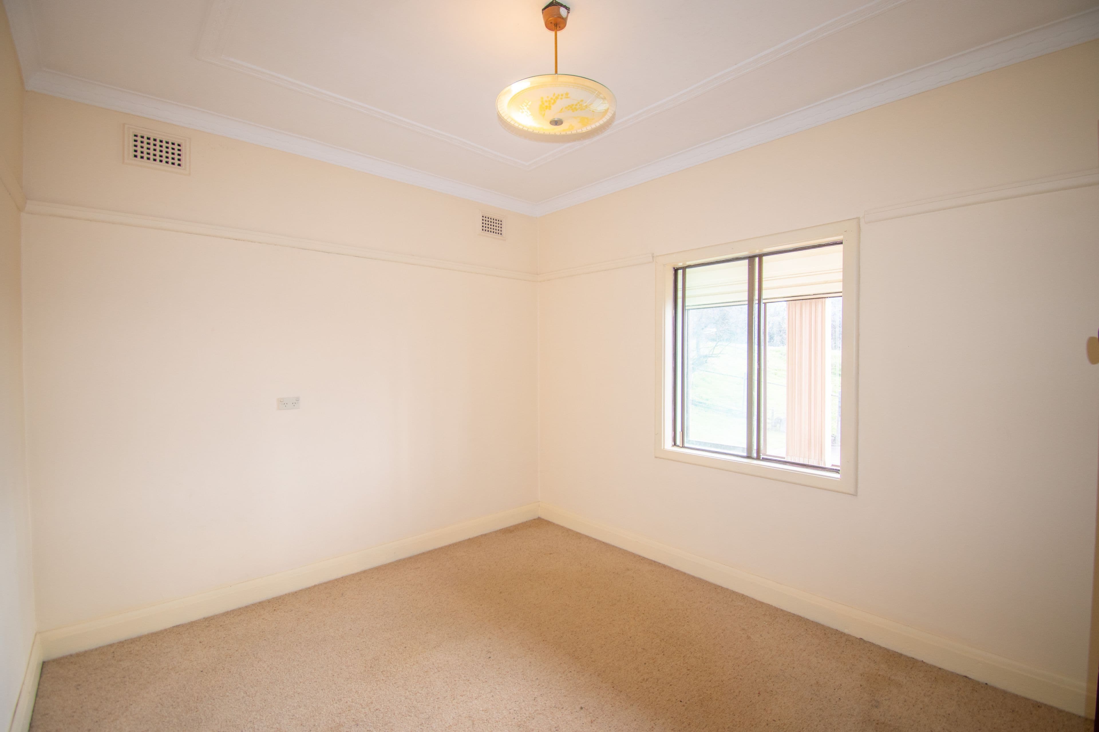 54 Oberon Street, Oberon NSW 2787, Oberon - Thumbnail 3