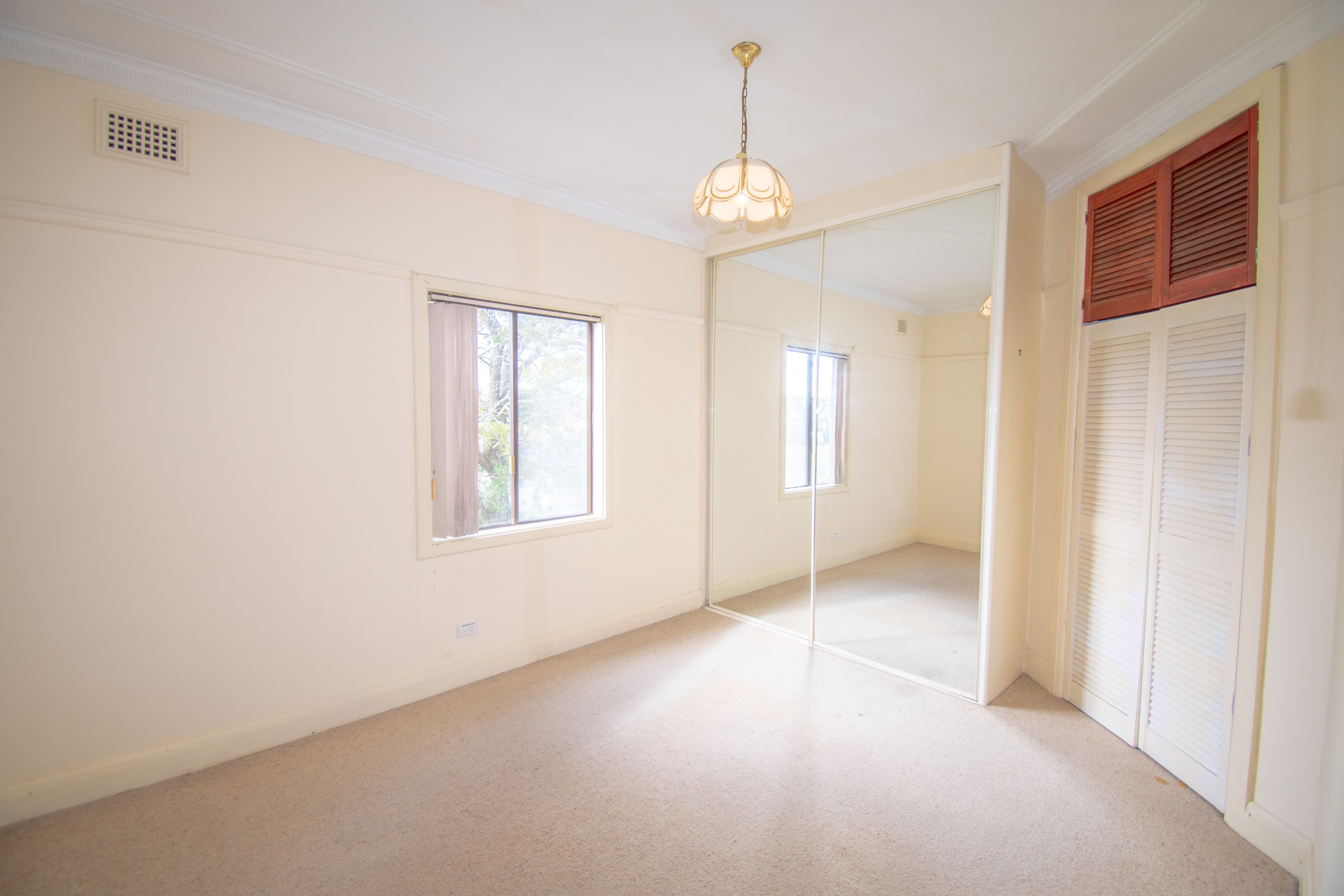 54 Oberon Street, Oberon NSW 2787, Oberon - Thumbnail 4