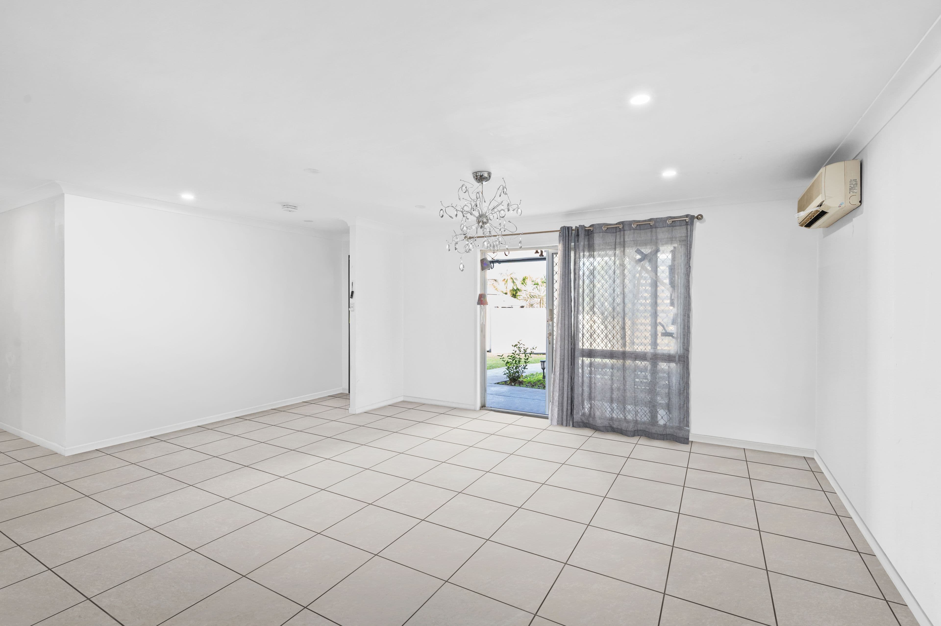 11 Cooloon Place, Algester QLD 4115, Algester - Thumbnail 4