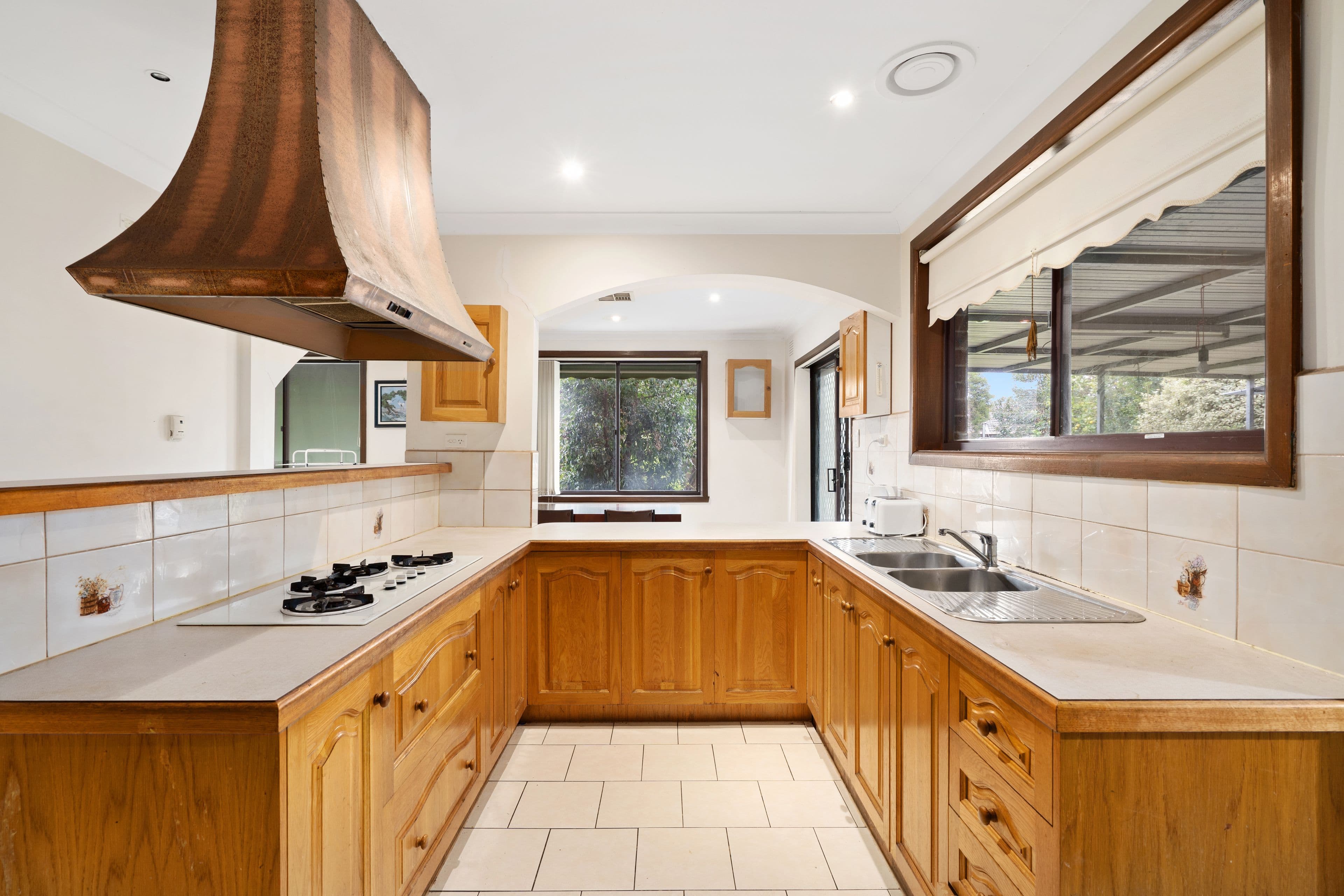 12 Northumberland Drive, Epping VIC 3076, Epping - Thumbnail 4