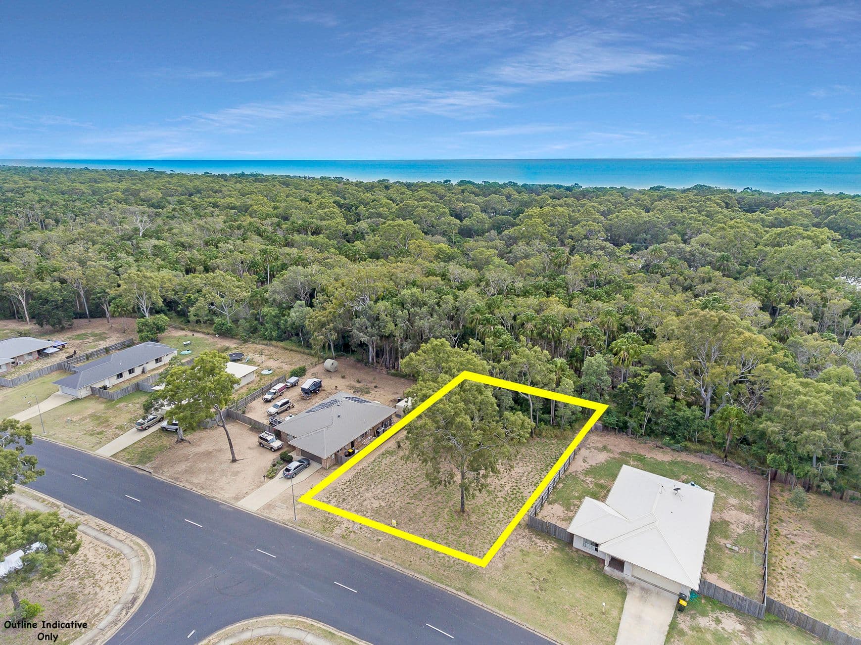 72 Malvern Drive, Moore Park Beach QLD 4670, Moore Park Beach - Thumbnail 2