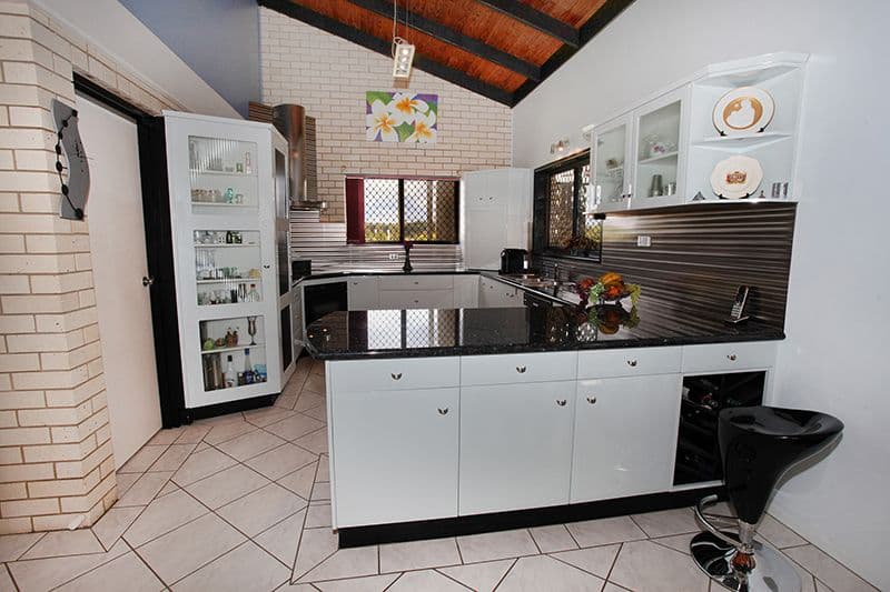 15 Toorumbee Drive, MOOLOOLABA QLD 4557, Mooloolaba - Thumbnail 4
