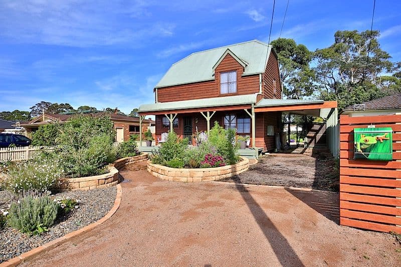 7 Torch Street, Callala Bay - Image 1