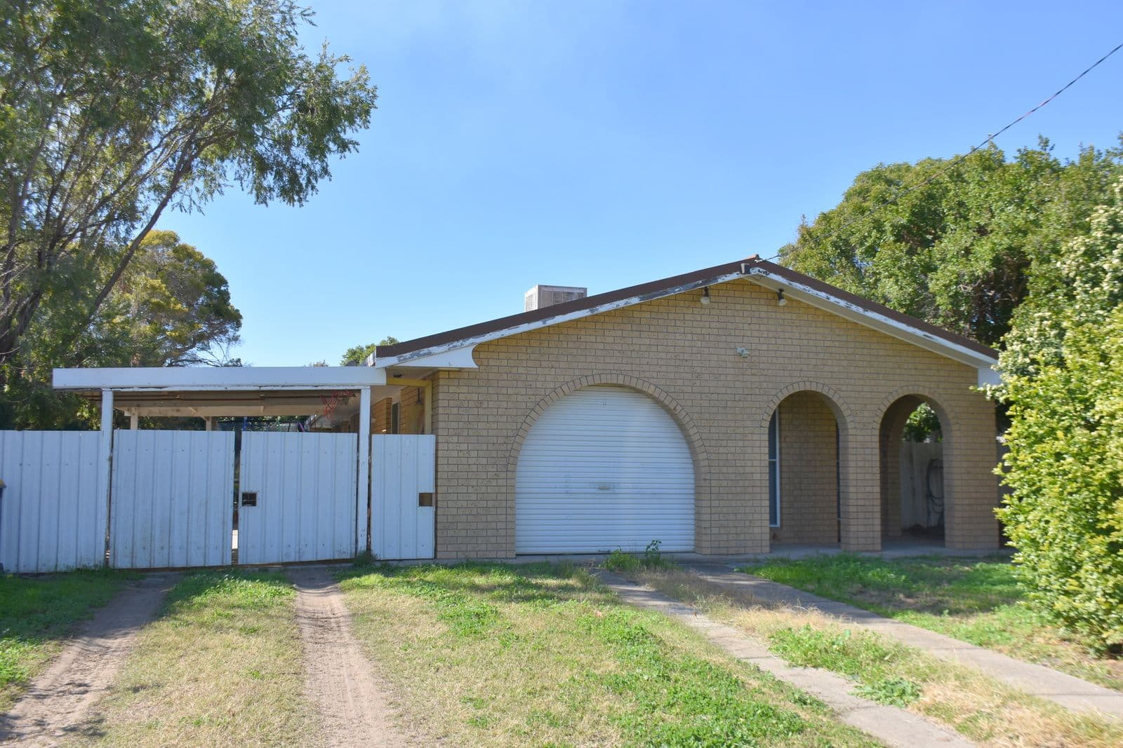 25 Jacaranda Drive, Moree NSW 2400, Moree - Image 1