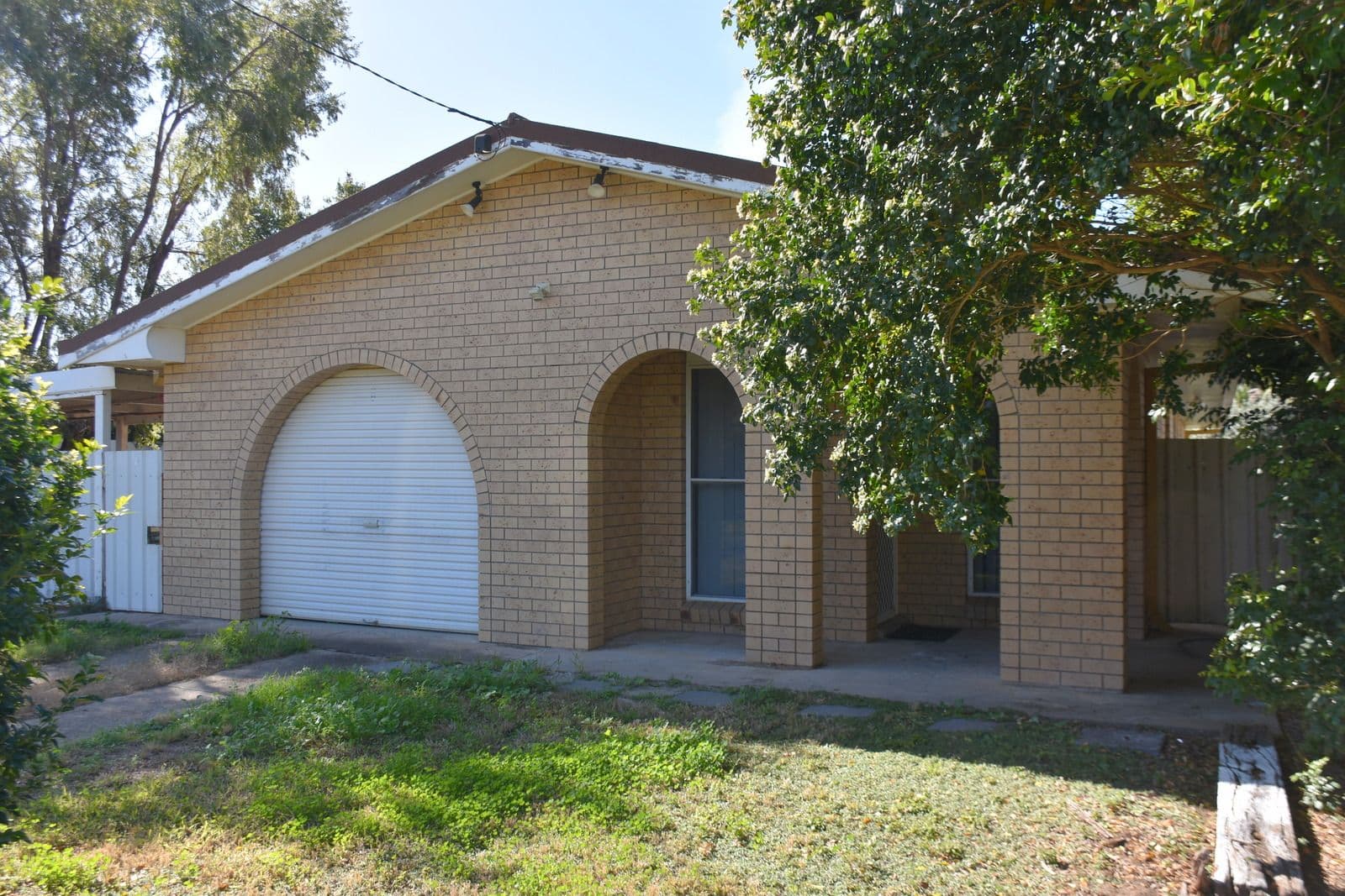 25 Jacaranda Drive, Moree NSW 2400, Moree - Thumbnail 2