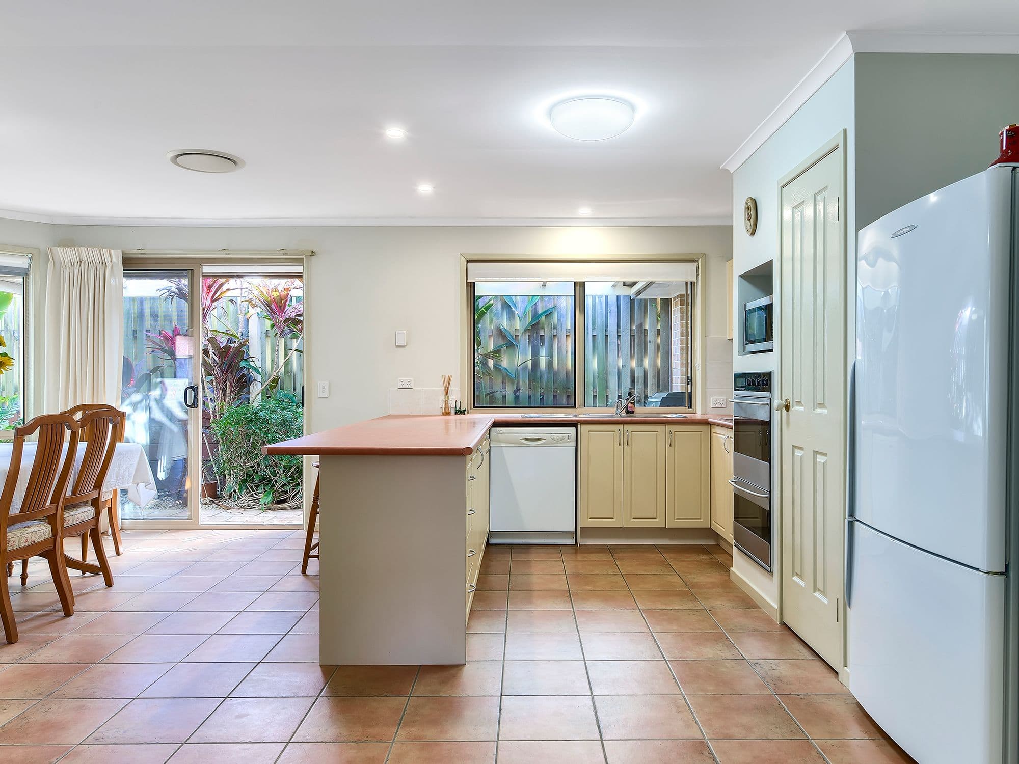 6 Benton Close, The Gap QLD 4061, The Gap - Thumbnail 5