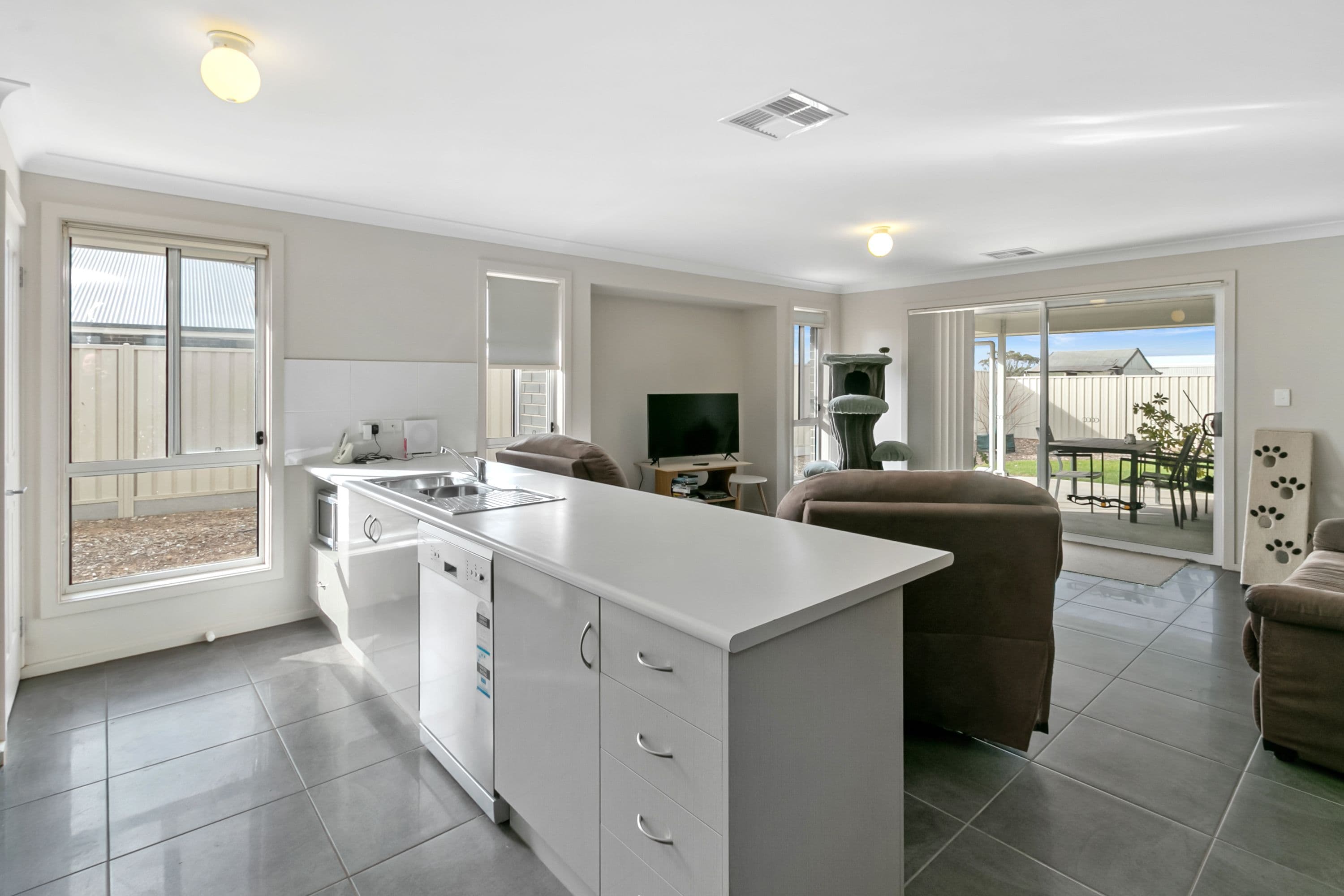 42 Clarke Street, Wallaroo SA 5556, Wallaroo - Thumbnail 4
