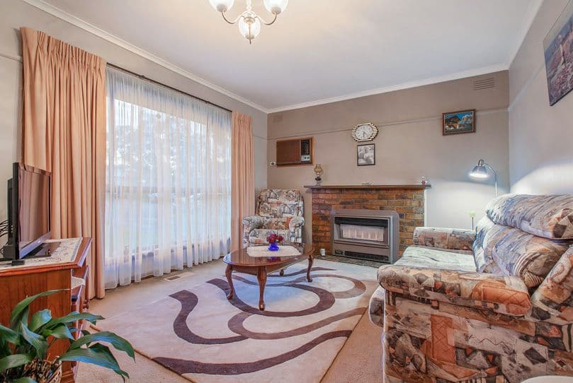 2 Normanby Court, Heidelberg West VIC 3081, Heidelberg West - Thumbnail 2