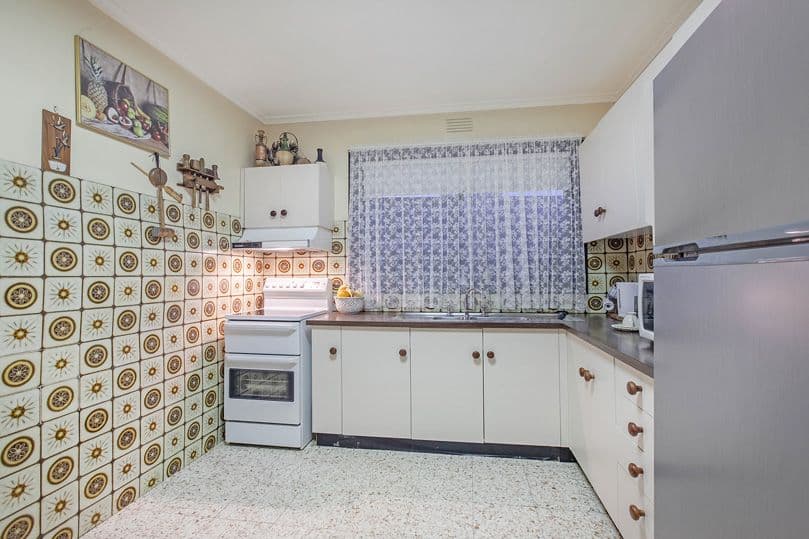 2 Normanby Court, Heidelberg West VIC 3081, Heidelberg West - Thumbnail 5