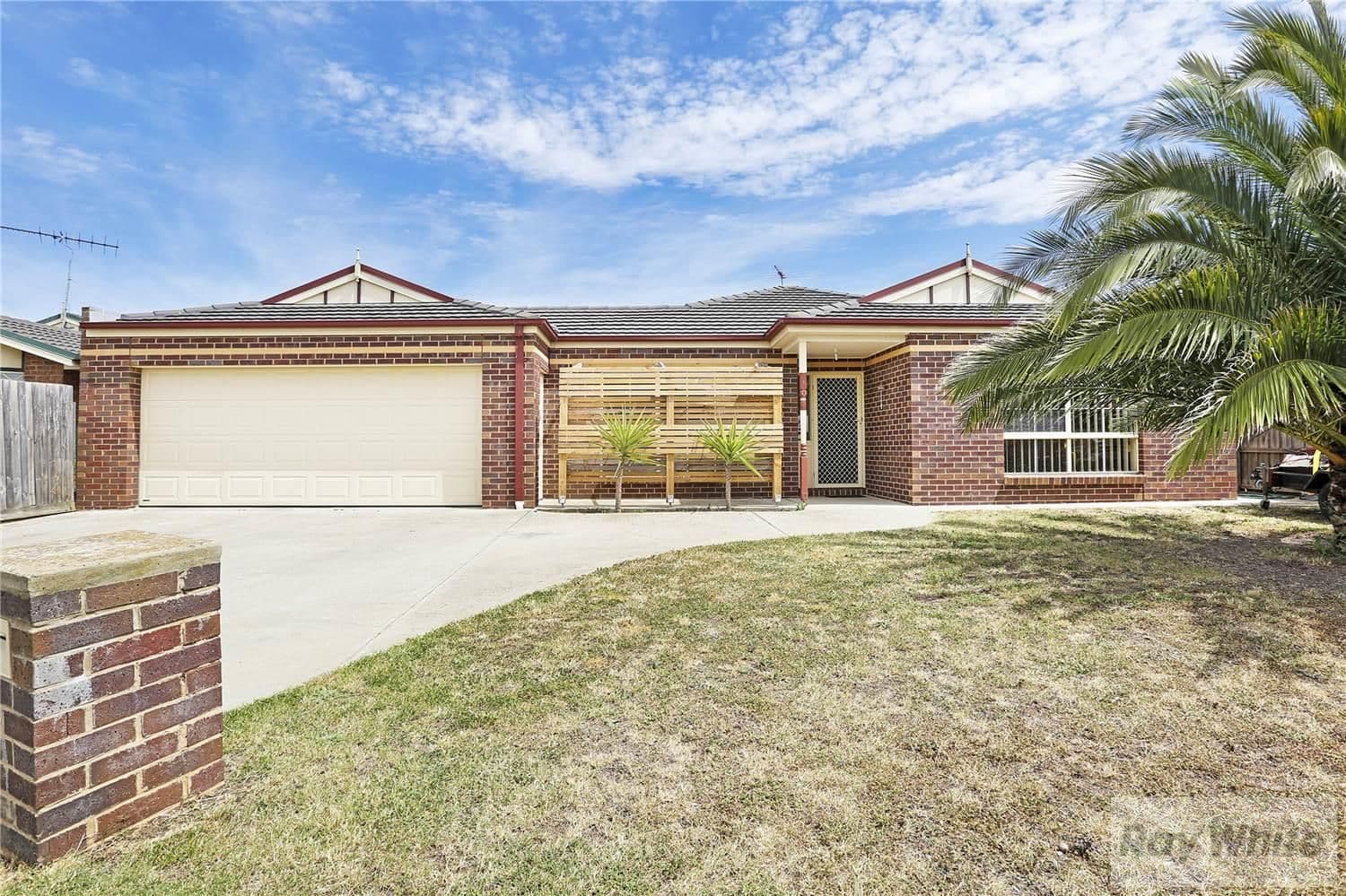 10 Bracknell Court, LARA VIC 3212, Lara - Image 1