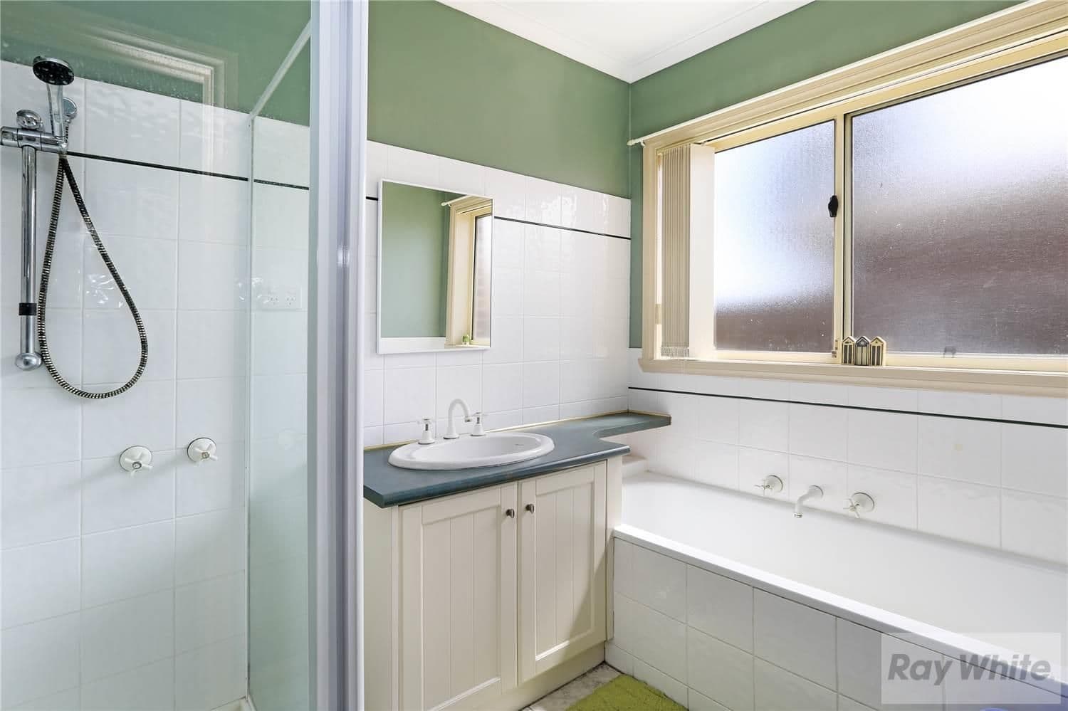 10 Bracknell Court, LARA VIC 3212, Lara - Thumbnail 6