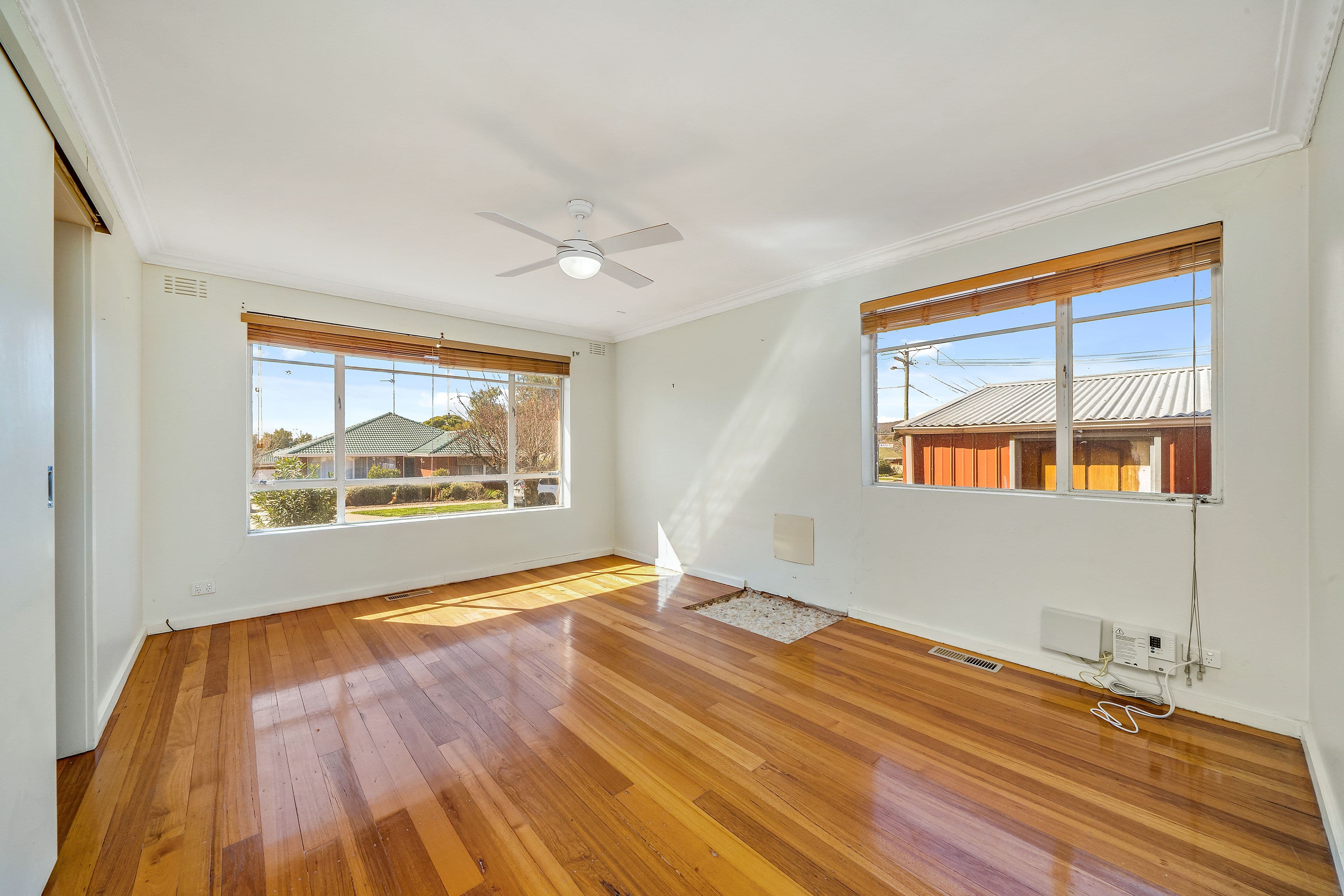 9 Irene Avenue, Queanbeyan NSW 2620, Queanbeyan - Thumbnail 4
