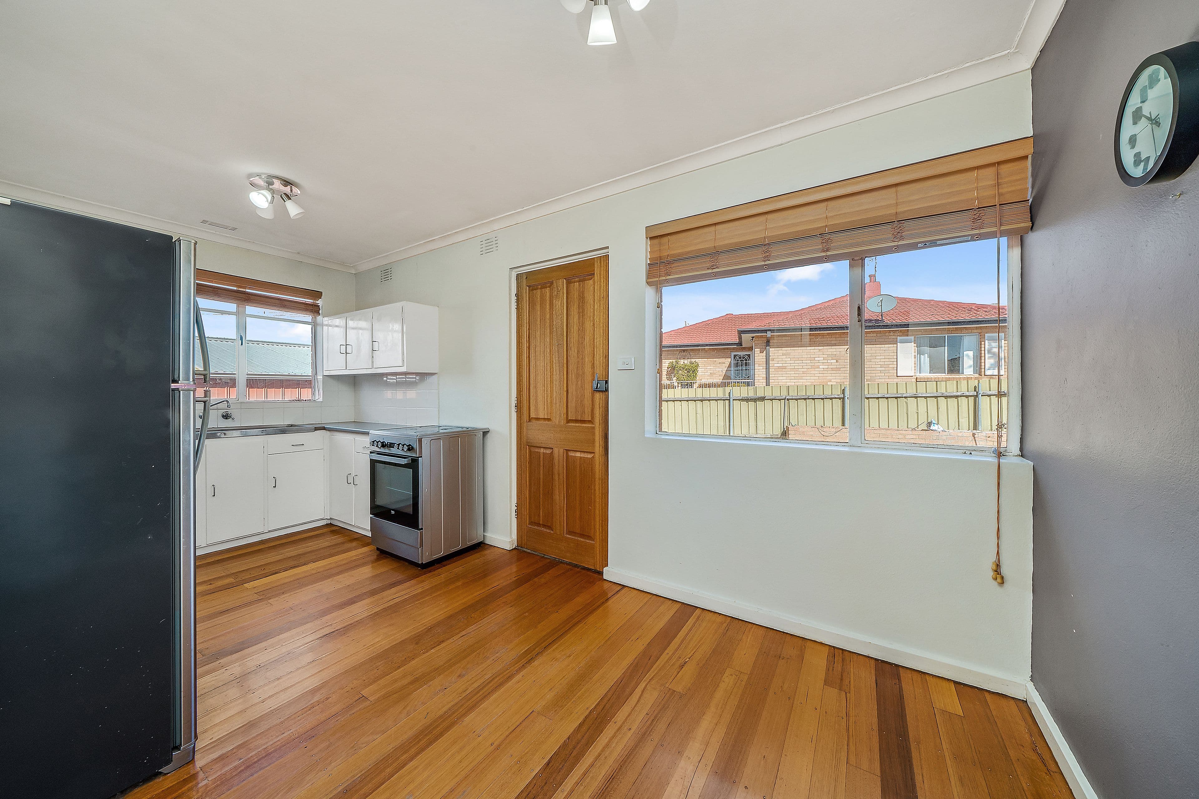9 Irene Avenue, Queanbeyan NSW 2620, Queanbeyan - Thumbnail 5
