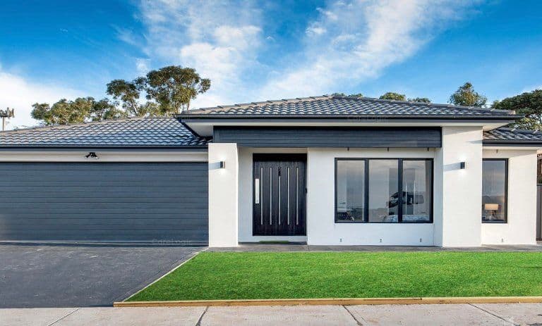 27 Ross Parade, Wallan VIC 3756, Wallan - Image 1