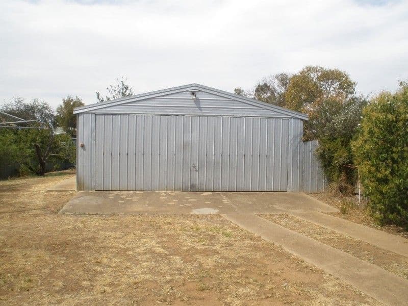 1 Johnson Street, ROCHESTER VIC 3561, Rochester - Thumbnail 6