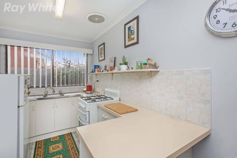 34 Coulstock Street, Epping VIC 3076, Epping - Thumbnail 2