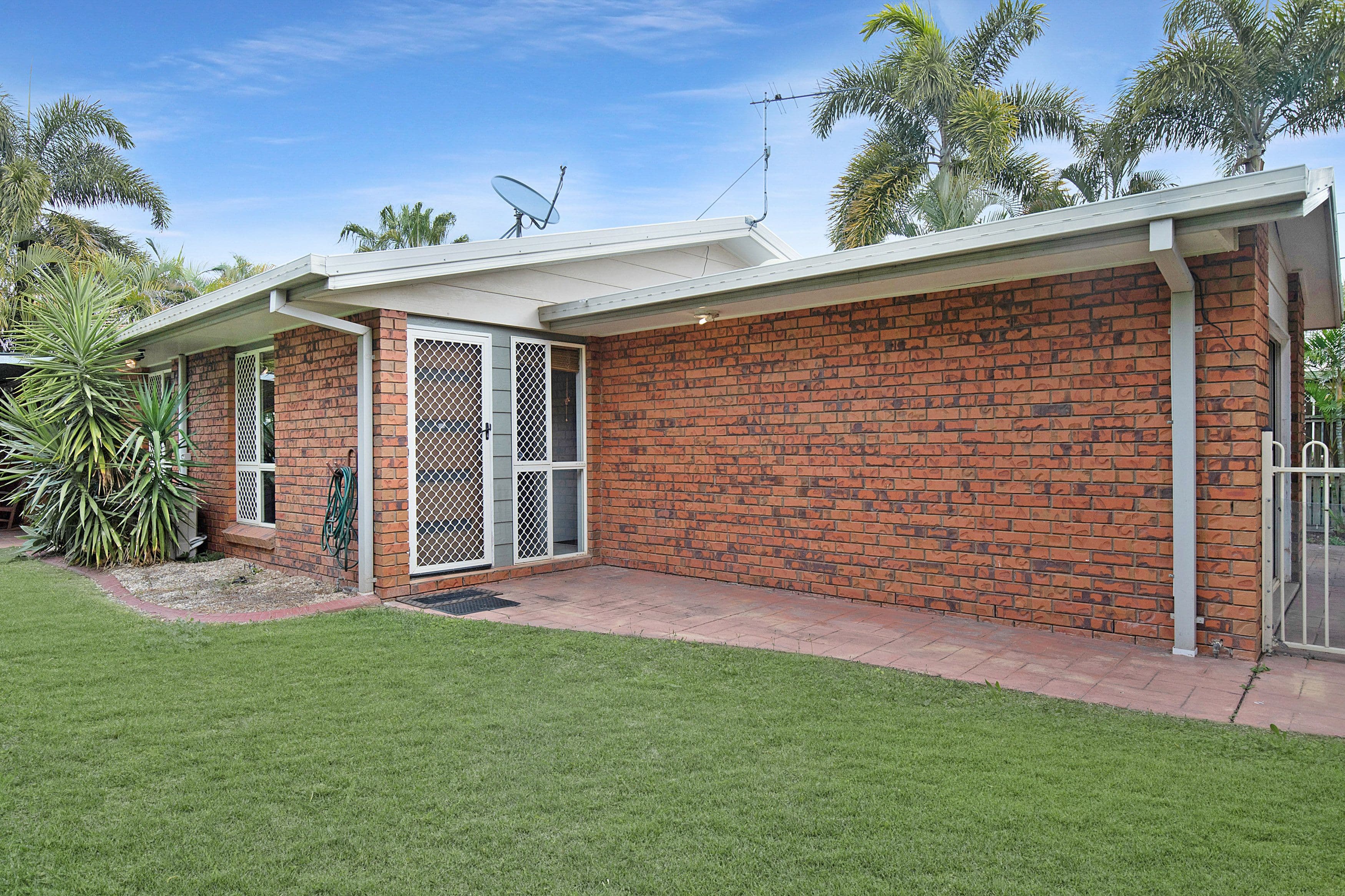 7 Fern Court, Emerald QLD 4720, Emerald - Thumbnail 2