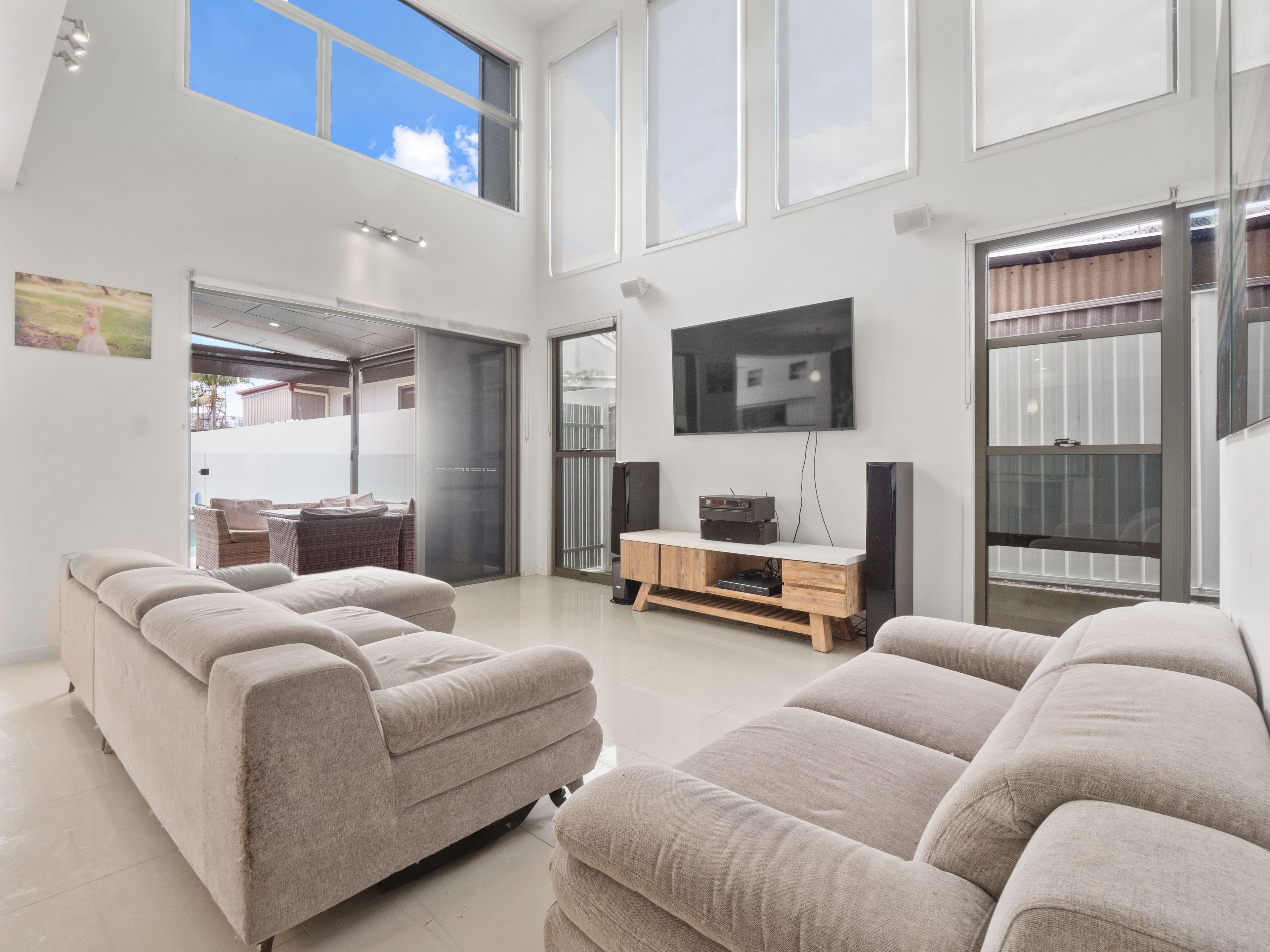 32 First Avenue, Palm Beach QLD 4221, Palm Beach - Thumbnail 5